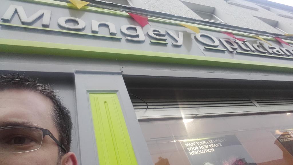 JustTriCoaching's tweet photo. Feeling old today, need glasses! 
Well looked after @mongeyopticians @LoughKeyTriClub sponsors 
Thanks Damien &amp; Aine https://t.co/Ap9qLgqREs