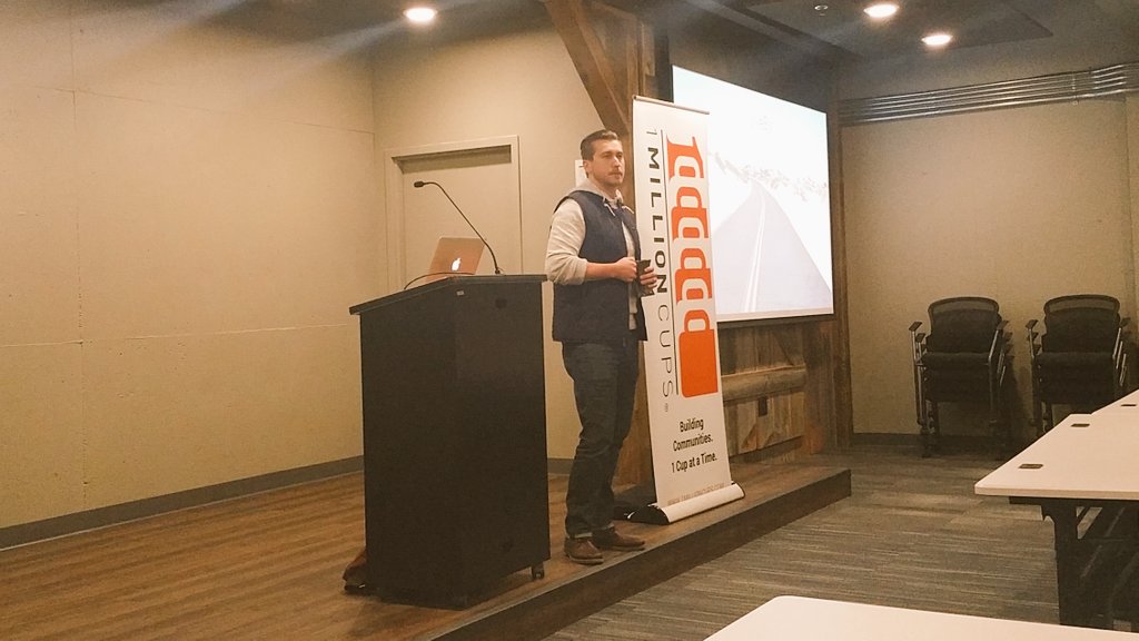 1MillionCupsLNK's tweet photo. Hearing from @CoryDanielScott about @LiveByInc // Matching home buyers with neighborhoods. #1MCLNK #1MC #MadeinLNK https://t.co/ClTytWQUXf