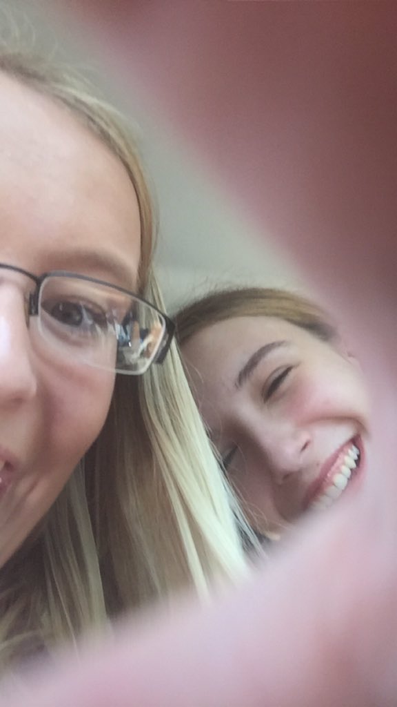 Cassidy_Mcketa's tweet photo. #FreeEmilee I miss my bitchโค๏ธโค๏ธ @NottRandom https://t.co/7mxDbnk4aW
