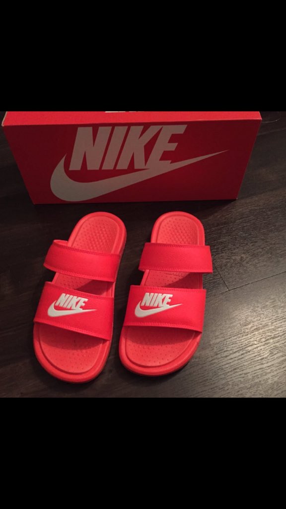 KissMiAdidas's tweet photo. Jesus signed to Nike? https://t.co/WelHbDAvqM