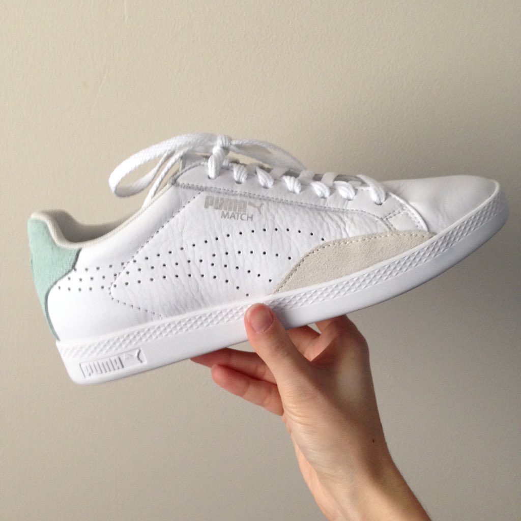 Chrisna_G's tweet photo. Mon p'tit coup de coeur #shopping pendant les soldes : ces @PUMA Match super fraîches! #sneakers https://t.co/I3hgGthcTi