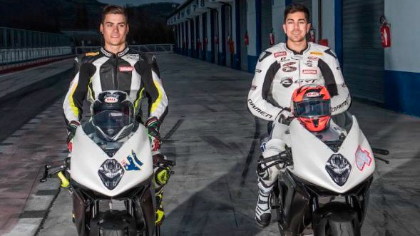 WorldSBK's tweet photo. #WorldSSP @GRTRacingTeam complete test with @GinoRea and @AidenWagner41 at Magione: https://t.co/ERne4Gr8oC https://t.co/4TwN5j32wm