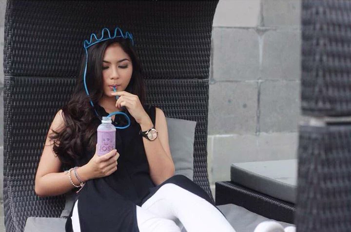 JMunityLombok's tweet photo. I love you with all styles sister @Jscmila could not it make sister was not really miss, i wait to lombok again 😉😘 https://t.co/aR67p4j96L