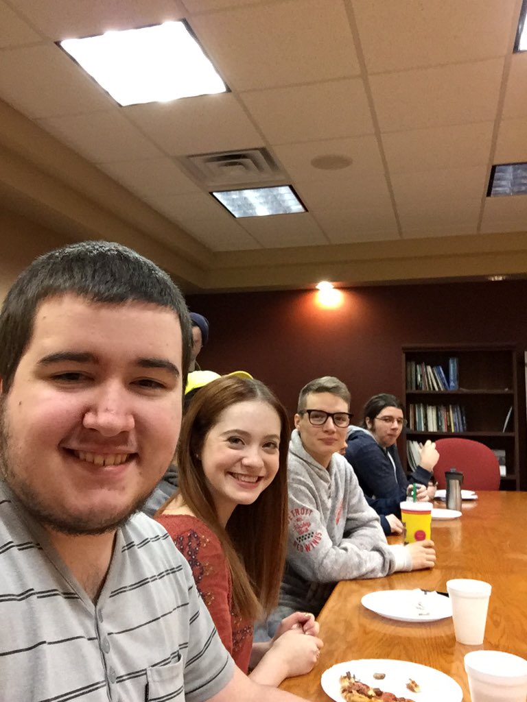 ZachSnowNL's tweet photo. I'm here at the @CMSTsociety forum to discuss about the Communications Studies degree as a whole. #MUNCMST https://t.co/Xu5W8j8p7N