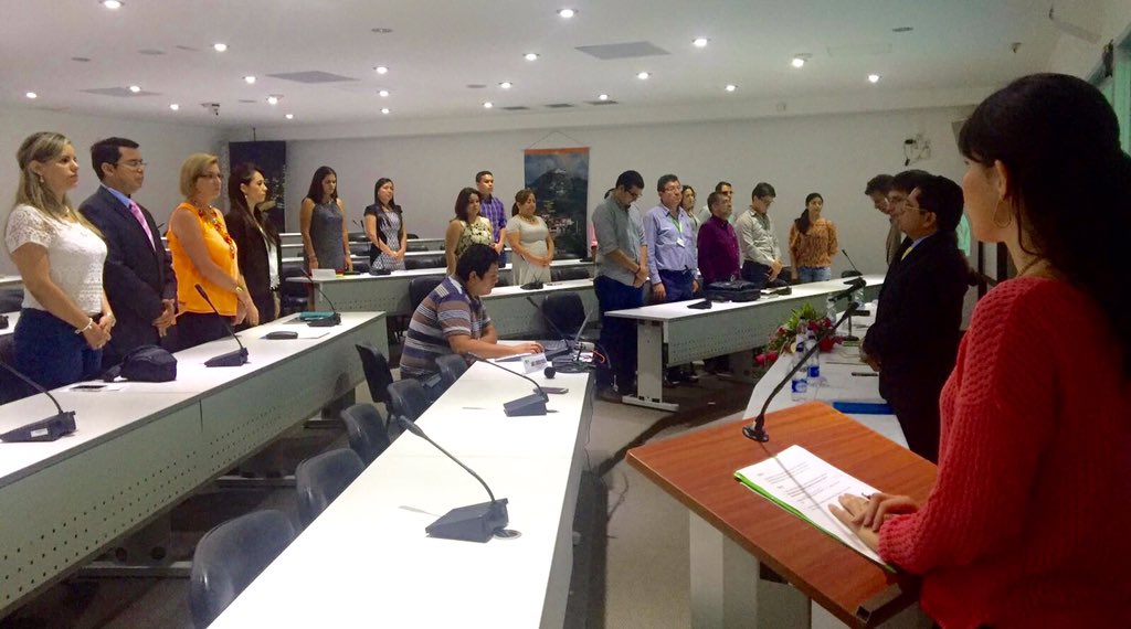 UIS's tweet photo. #UIS Escuela de Ingeniería de Petróleos recibe certificaciones @ICONTEC OSHAS 18001:2007, ISO 14001:2004 y Norsok https://t.co/BbSbvKW7Pp