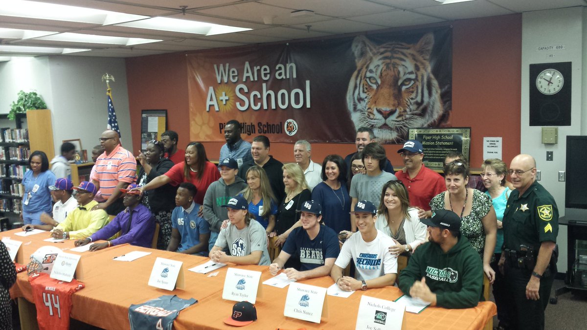 RMSnationap's tweet photo. Piper High School is Proud of our Student-Athletes on #NSD2016 @browardschools @FHSAA Bengal Nation @piperprincipal https://t.co/kEL4tc9GF4
