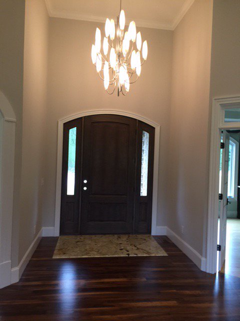 setinstonestore's tweet photo. That Box..We back thinking outside of it again What a nifty idea

#granitefoyer
#lessmess
#dontdamagehardwoodfloors https://t.co/I6i9CphOw1