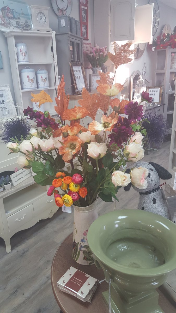 MelodyMaison's tweet photo. #SpringIsComing https://t.co/SCO0dgBkCA
