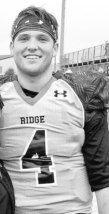 CoachPond53's tweet photo. @Bryce_Bacc #BTP #TRADITION #PRESSURE #DIAMONDS #SLINGIT #NICEVISOR #PRETTYBOY #BOOM https://t.co/HNpQfqnxTu