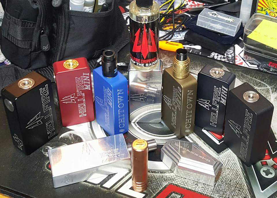 TheNicoleMann's tweet photo. #vapeLife #vapper #boxBuilder #tgv #texasGreatVapes #vapeMods #ChiTown #HellFire #VapeJuice @chitown721 https://t.co/W2TR4nRPiD