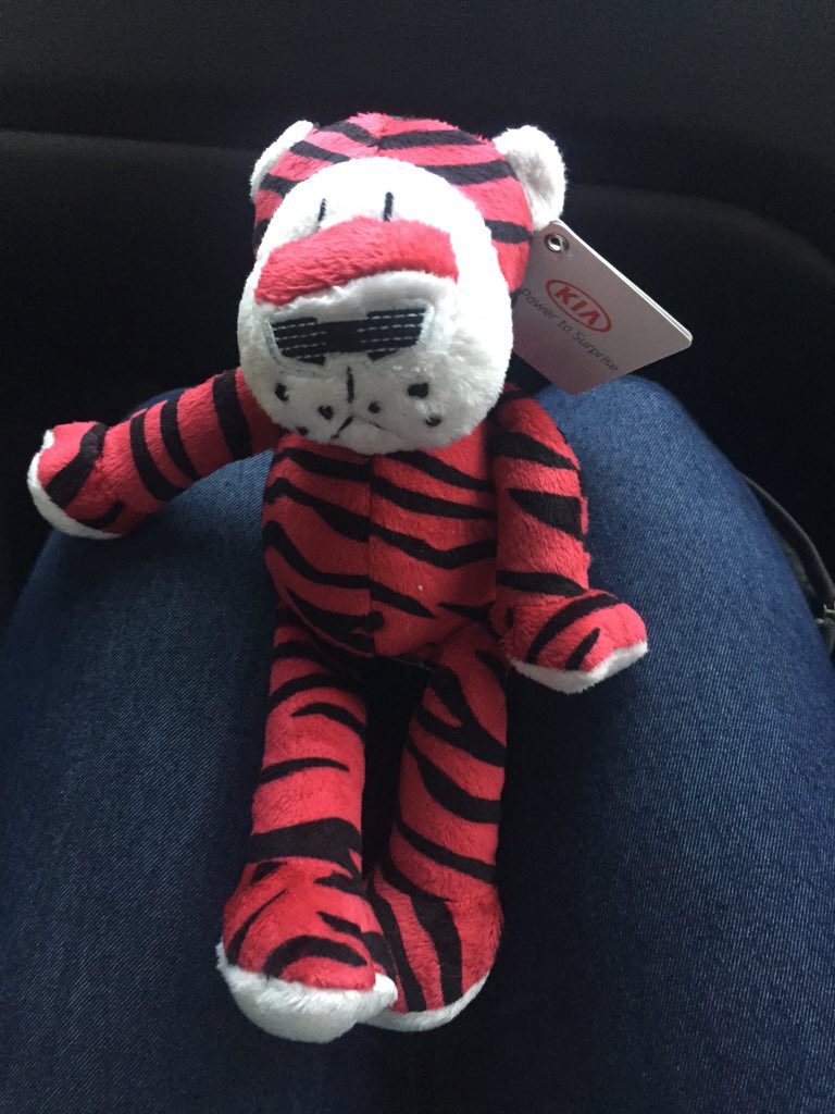 laceyracey's tweet photo. #kiaevolution #tigerontour great training day for the new KIA Sportage. https://t.co/lcZbBdXKWg