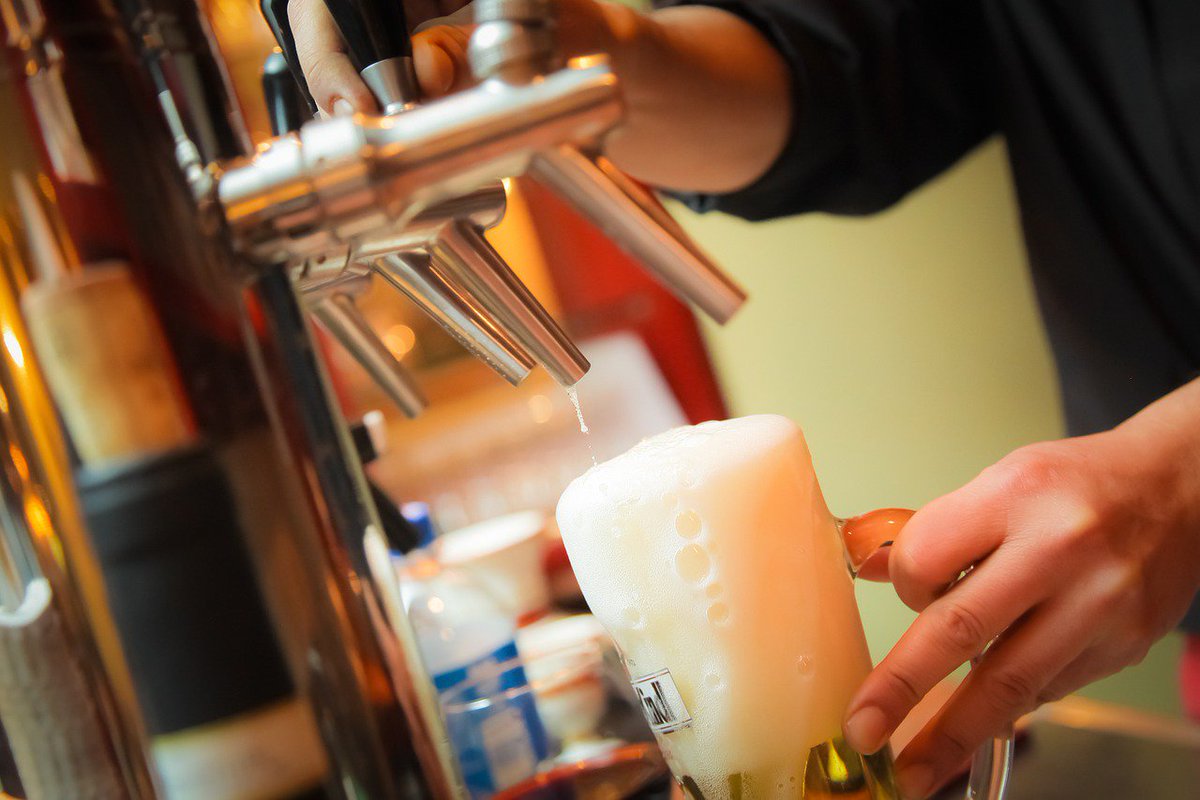 Precious_legacy's tweet photo. Is #Czech rep. land of #beer? Explore the #breweries, not only in #Prague. #PLTours https://t.co/oAy9bMzPu3 https://t.co/ZsrKvqVVQl