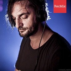 RecMixApp's tweet photo. Ricardo Villalobos - live at Time Warp USA 20.11.2015 Exclusive! @Time_Warp #RecMix https://t.co/zzidQz4NoH https://t.co/McrspQsbJJ
