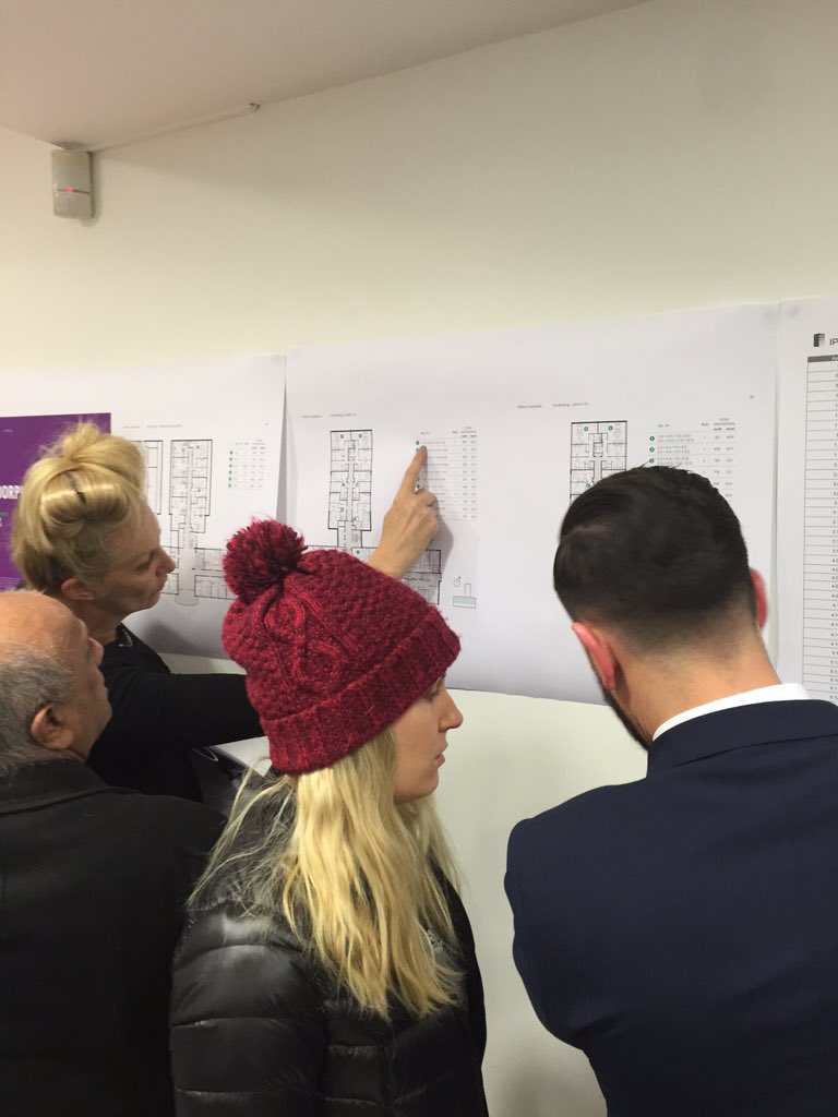 StreetsAheadCC's tweet photo. #newhomes launch in #Croydon  5 reservations in 20minutes @wwwstreetsahead @ThomasMaeLNH #Lansdowne https://t.co/0MJHIQIur2