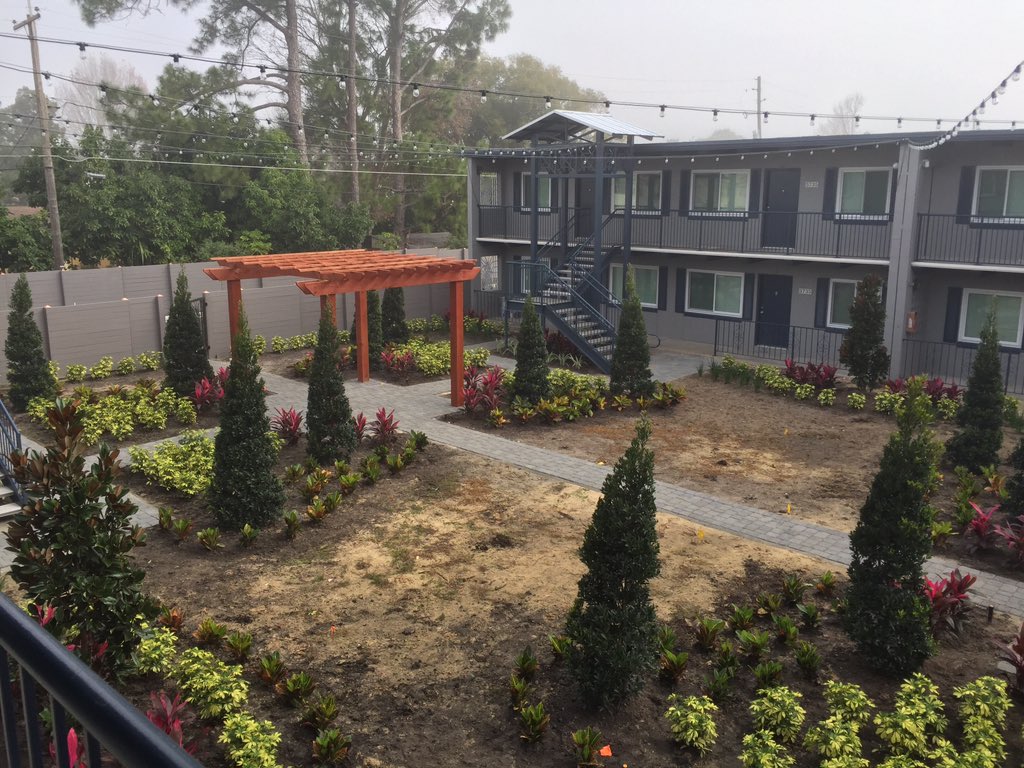 AlbertMBerriz's tweet photo. Iris Flats McKinley City Beautiful portfolio in Downtown #Orlando is coming to life! #Multifamily #CRE https://t.co/GwqtJHy6af