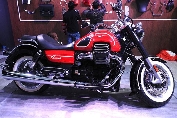 CNNnews18's tweet photo. IN PICTURES: The two-wheeled beauties of #AutoExpo2016, Writes @insenroy https://t.co/j2zussZd5N https://t.co/eBVyMrJ0TH