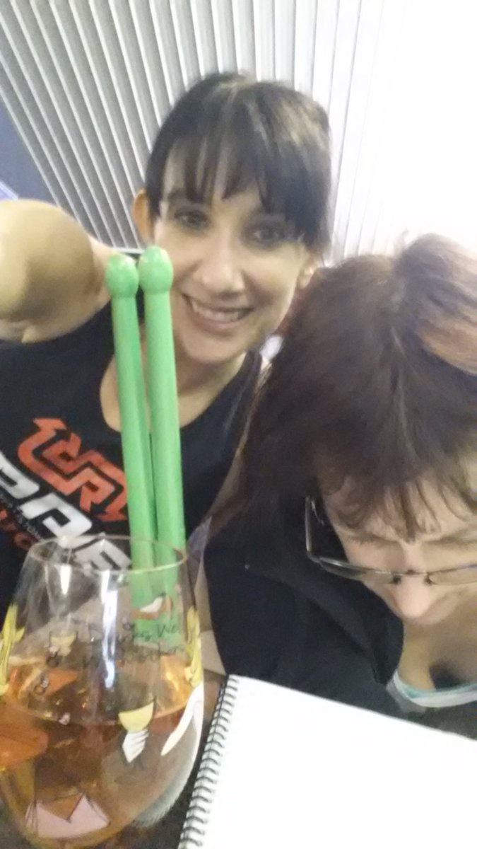 SueMartini65's tweet image. @POUNDfit this is how we study and practice for class!  Can't wait to Sweat, Sculpt, Rock! #poundclass