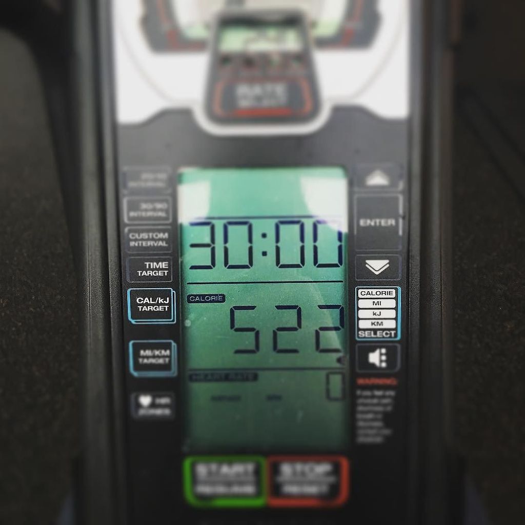 Halcylon's tweet photo. Happy #humpday #assaultbike #legday #cardiofirst #crossfitopen #training https://t.co/s98jfZmCG4 https://t.co/ThG7wV3SQI