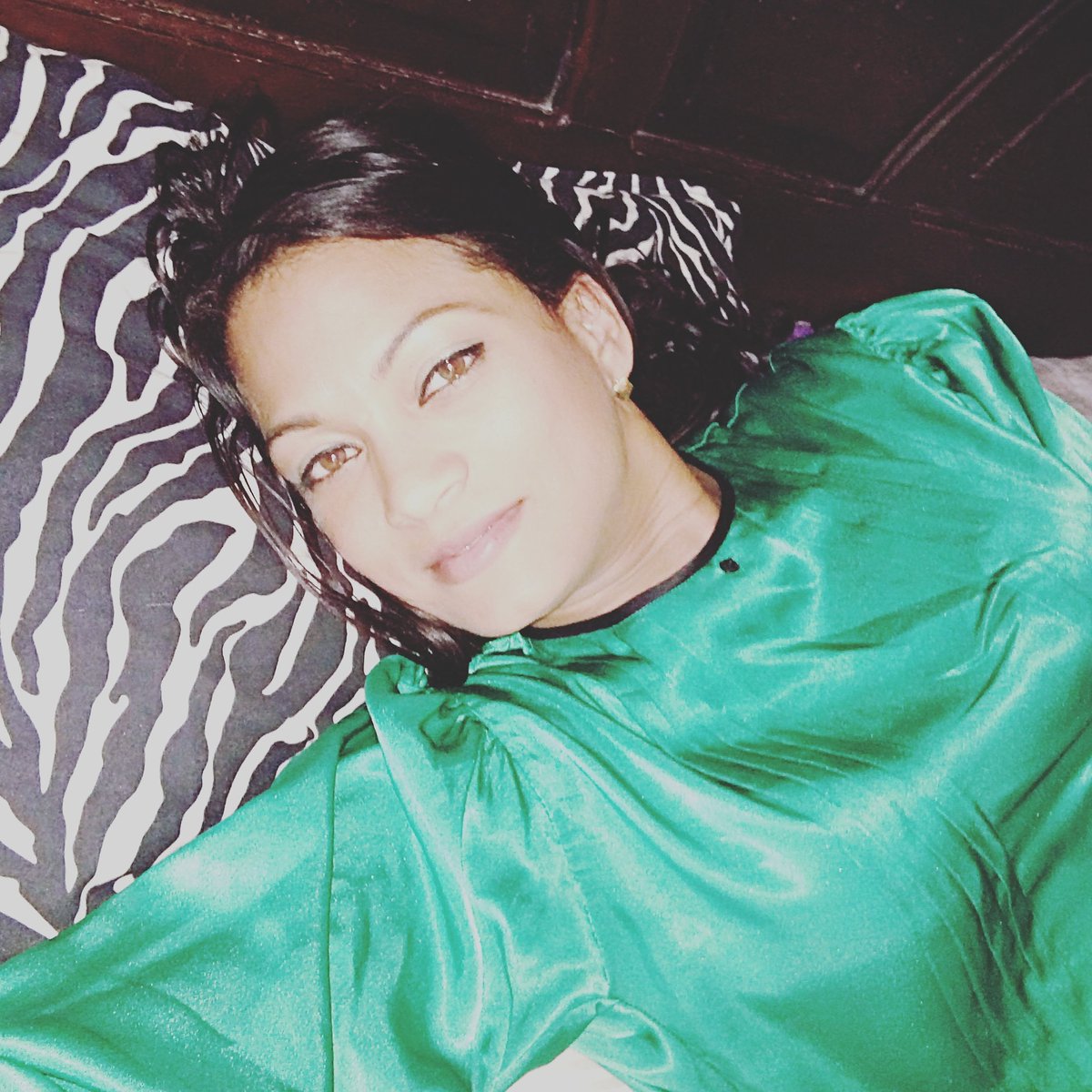Hayanny's tweet photo. Que mis ojos digan lo que siento... https://t.co/c13Z7czi9N