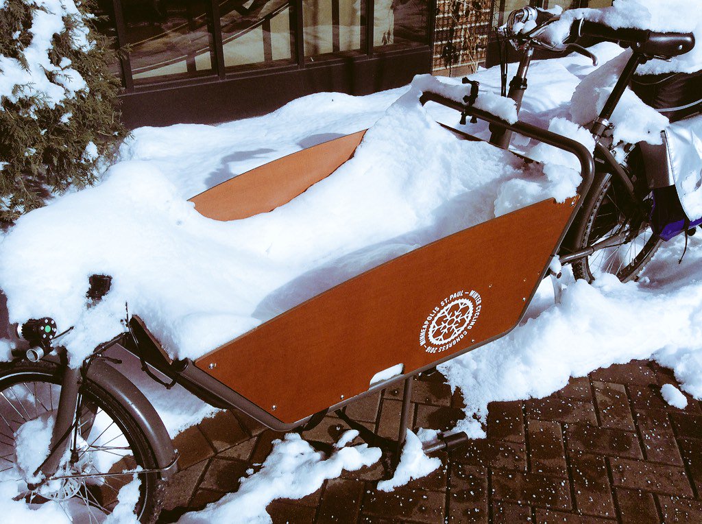 norskieMN's tweet photo. Oh look, #snowstorage at @wintercycle2016! #wcc16 #mpls #cargobike https://t.co/kjneGglqlL