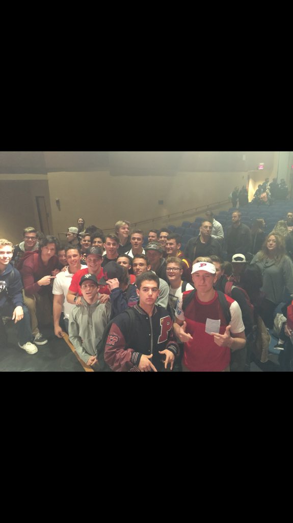 Thanks for everyone who came out and supported me in my signing today. Officially a T-Bird #SUU