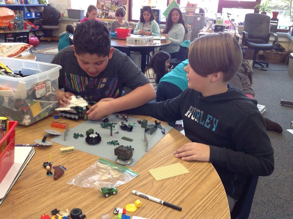 Room 1 at SHES tweet media