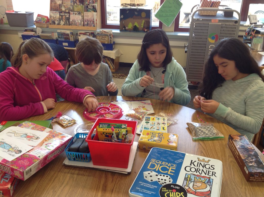 Room 1 at SHES tweet media