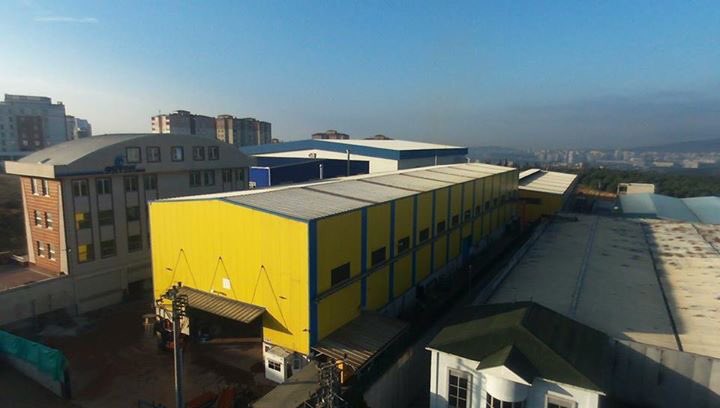 Fabrikalarımız ve emektar çalışanlarımızla Dünyanın her noktasına ürünlerimizi GUVEN'le servis etmeye devam ediyoruz