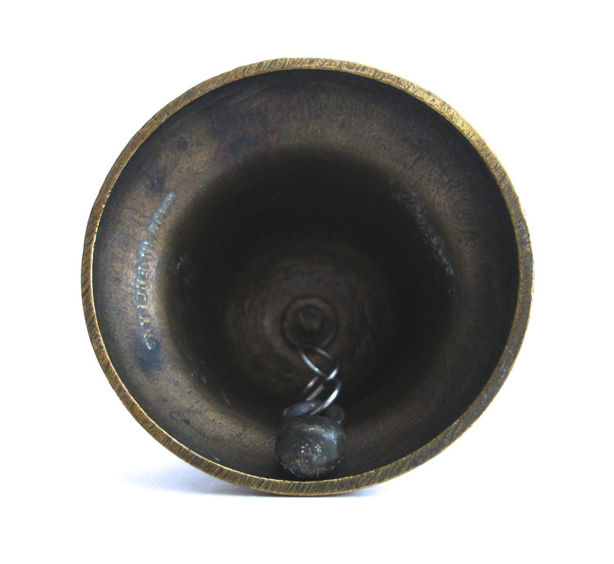 FillyGumbo1's tweet photo. Brass Bell Devon Pixie Bell Devon Imp Bell Vintage Brass Bell Vint… https://t.co/rE9xtK1asn #FillyGumbo #ServiceBell https://t.co/63nTv9N5Pw