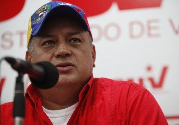 Cabello: Aquel 3 de febrero de 1992, con Chávez al frente asumimos la historia bit.ly/1o6HiHp