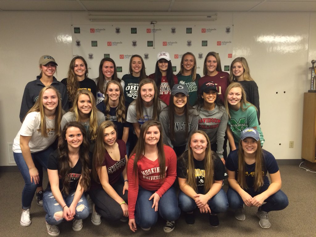 OPSOCCER1's tweet photo. Congrats Girls Class of 2016!
#nationalsigningday
#opnation https://t.co/VBMIJeveDA