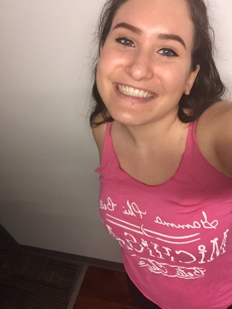 _kettle_corn_'s tweet photo. Wearin my tank cuz it's spring now 😊 #wearemwednesday @GPB_UMich https://t.co/CVNYAYcpkv