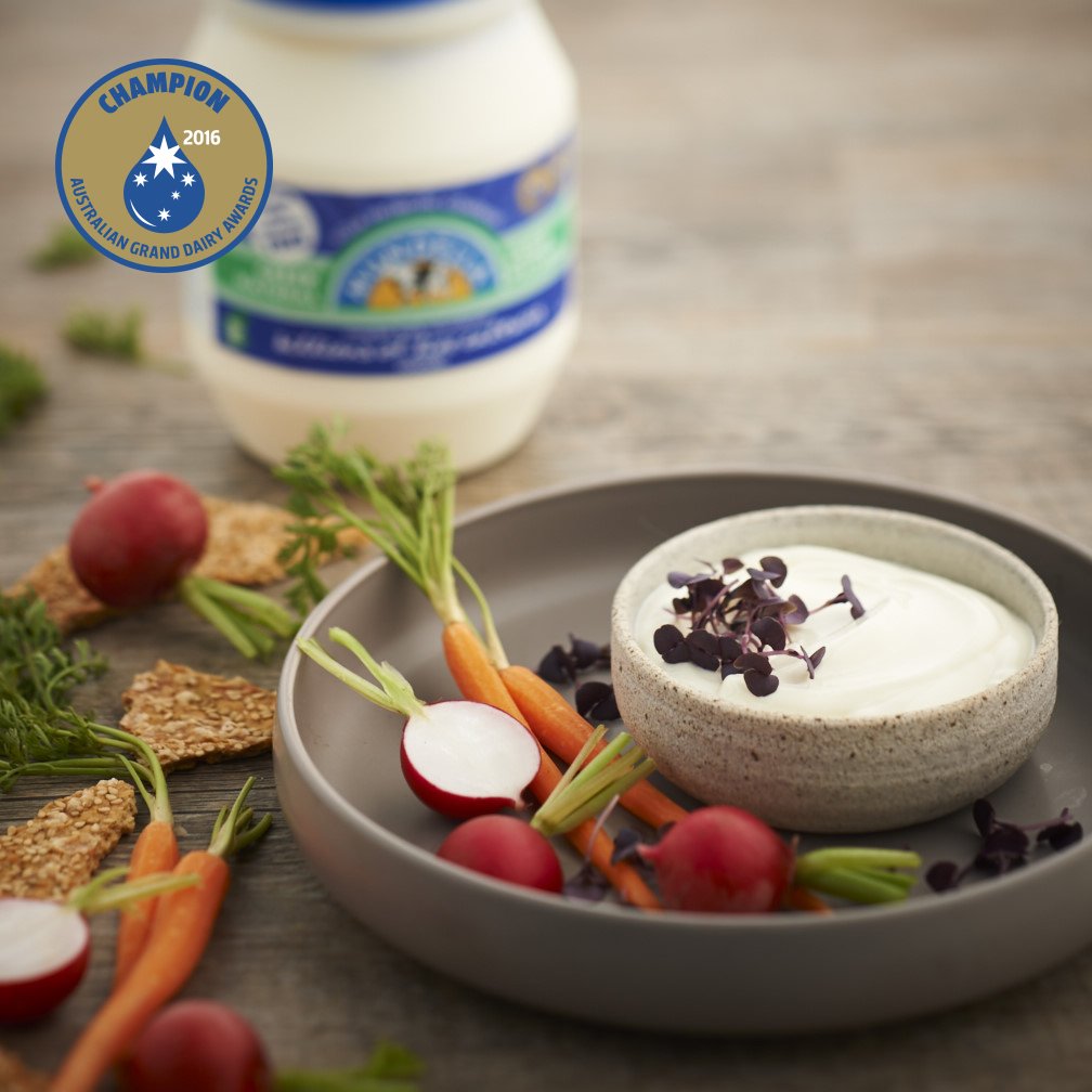 MundellaFoods's tweet photo. The votes are in! Our Greek Natural Yogurt has been crowned Champion at the #AGDA2016! @AGDA_2016 https://t.co/Ujn2X3N1HN