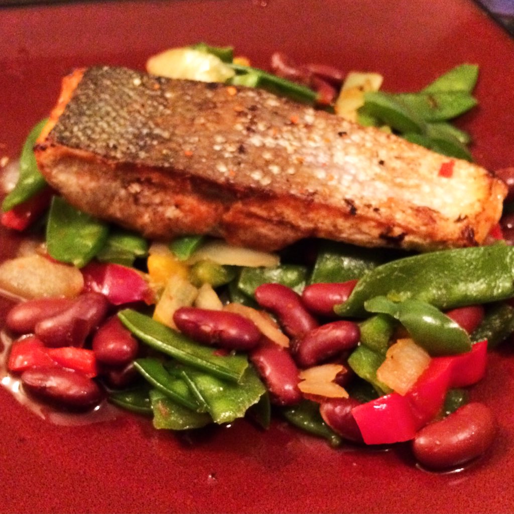 brylee1889's tweet photo. Back on track!!! #boom #cleaneating #homecooking #fuelthebody #chefbry ๐๐ด https://t.co/eavtShso28