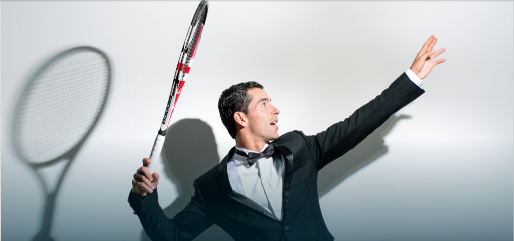 El colombiano <a href="/ElGirald/">Elgirald</a> posa para revista Latinoamericana bit.ly/1Su0Zpq