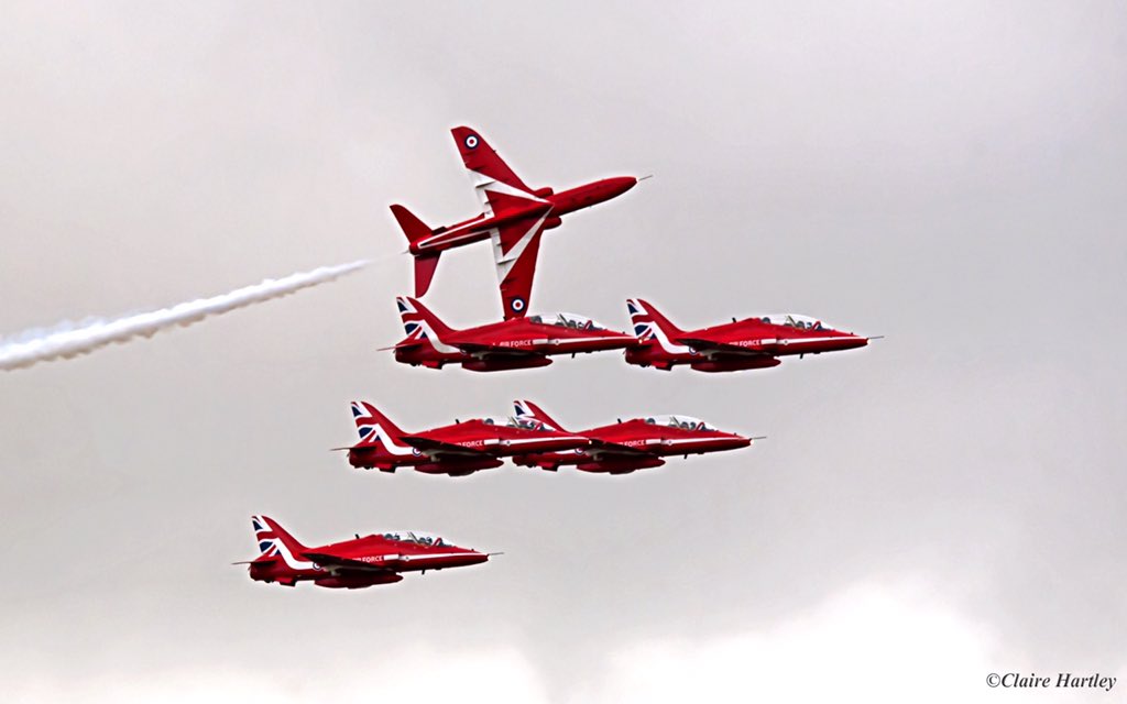 CHartleyPhotos's tweet photo. There's always someone that wants to be different! @rafredarrows https://t.co/OKoWaT6PsK