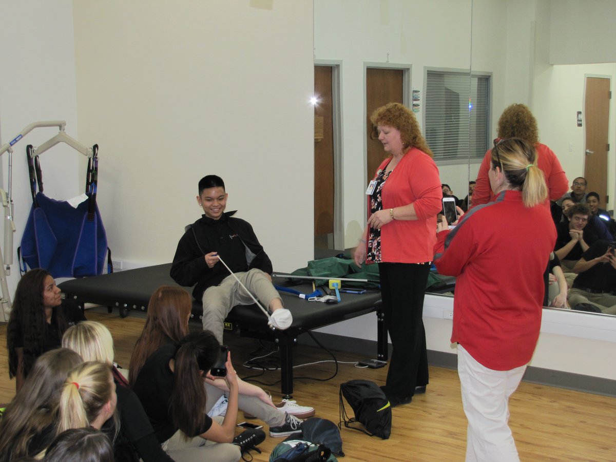 CTEinCCSD's tweet photo. Some more pics from when @WestCareerTech Sports Med students #jobshadow-ed @TouroNevada. #CCSDJobShadow https://t.co/7VaRKZ5Sbr