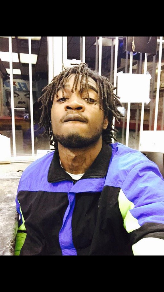 highclvss_dee's tweet photo. 1:21 GIP OgDMOE WE MISS YOU BITCH WATCH OVER US WHILE YOU UP THERE https://t.co/OMa1lhlUtq