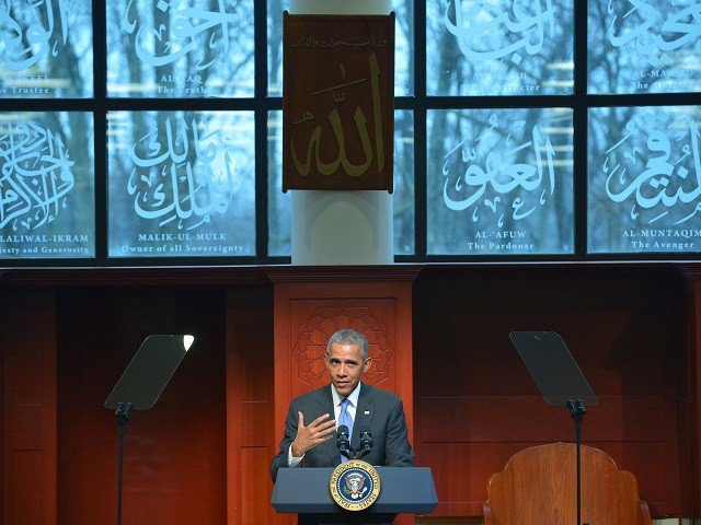 LindaSuhler's tweet photo. Obama Visits Mosque: ‘Islam Has Always Been Part of America’
#RadicalIslam
#NoRefugees
https://t.co/7agku5GRKd
#TCOT https://t.co/QRHe1yJ2od