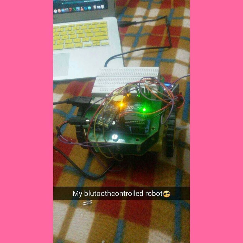 insta_arduino's tweet photo. https://t.co/Opl7BiANpk - #robot #blutoothcontrolledcar #arduino #microcontroller #robotl… https://t.co/aXup7O453G https://t.co/n0Tcbadlq0