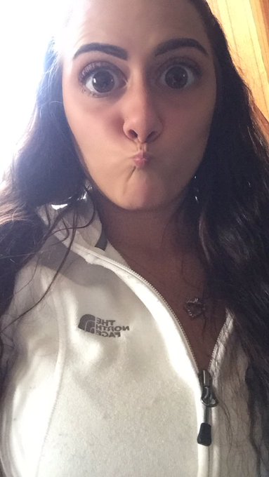 Hahha 👁👁 #snapchat https://t.co/wmBunJFtyb<a href="/tag/snapchat"class="tags">#snapchat</a>