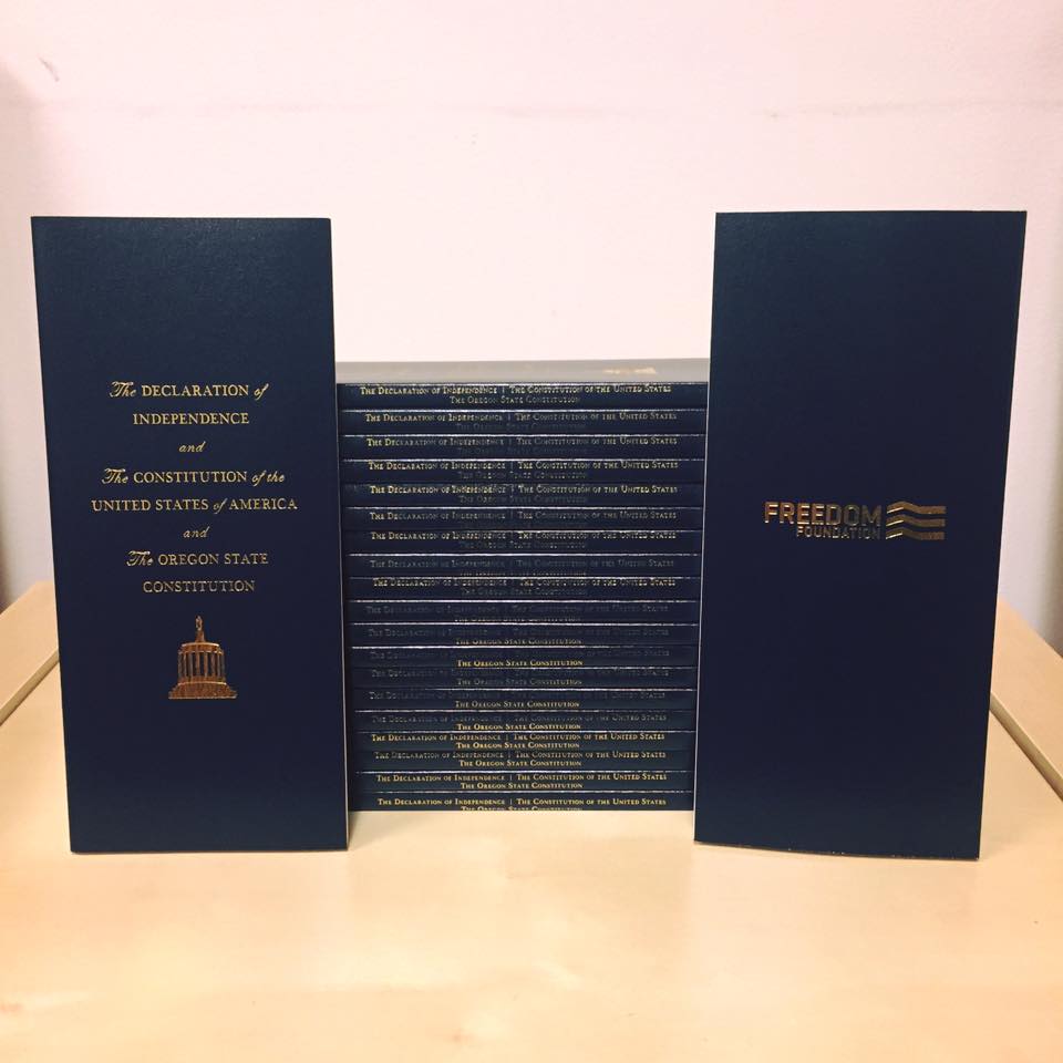 RepNearman's tweet image. Stop by my office to get book from @FreedomFdtn which includes Declaration, U.S. Constitution, &amp;amp; Oregon Constitution