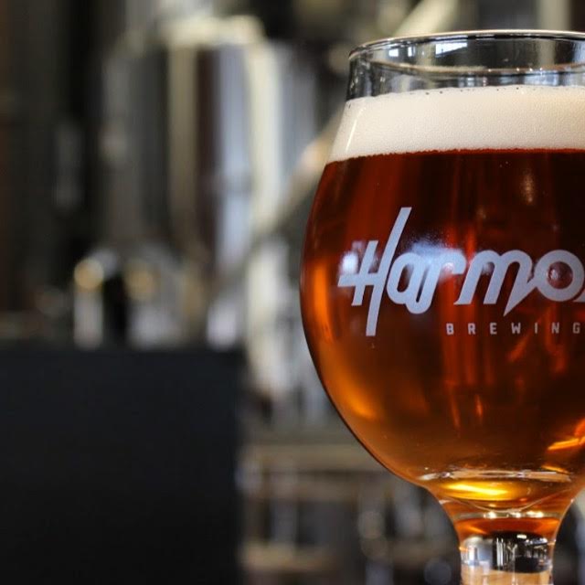 PopUpEventsSF's tweet photo. Taste beers from @HarmonicBrewing on the #dogpatchwinewalk Sat Feb 13th 2-6pm. Grab tix! https://t.co/zvz07BtAjP https://t.co/CWXpTL8Tfa