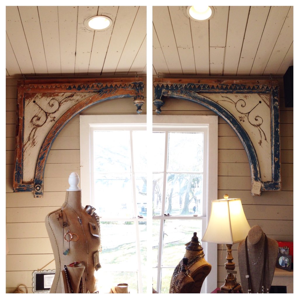 LittleEclectic's tweet photo. New (#antique) pair of East Lake corbels from 1865! Currently in our front room! #LittleEclecticHouse https://t.co/2z6V4fk6Kp
