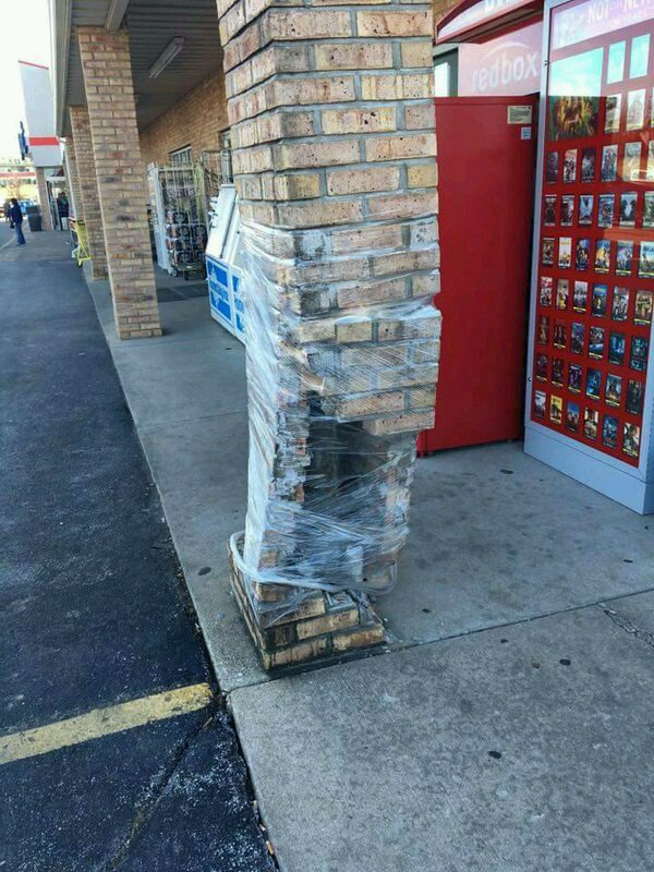 aoifedeegan1's tweet photo. Me trying to hold my life together during 6th year #fuckyoulc https://t.co/aZv2ohlDvT