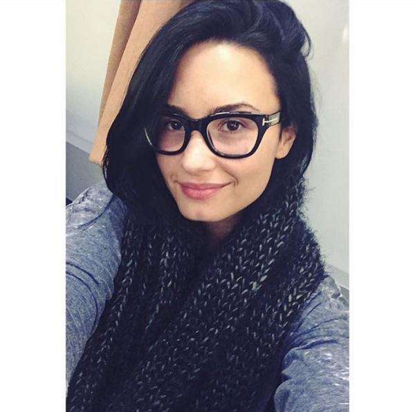 nilaysudeyildiz's tweet photo. #TurkeyWantsDemiLovato bu cirkinse herkes bu kadar cirkin olsa keske https://t.co/pPdMutTnKE