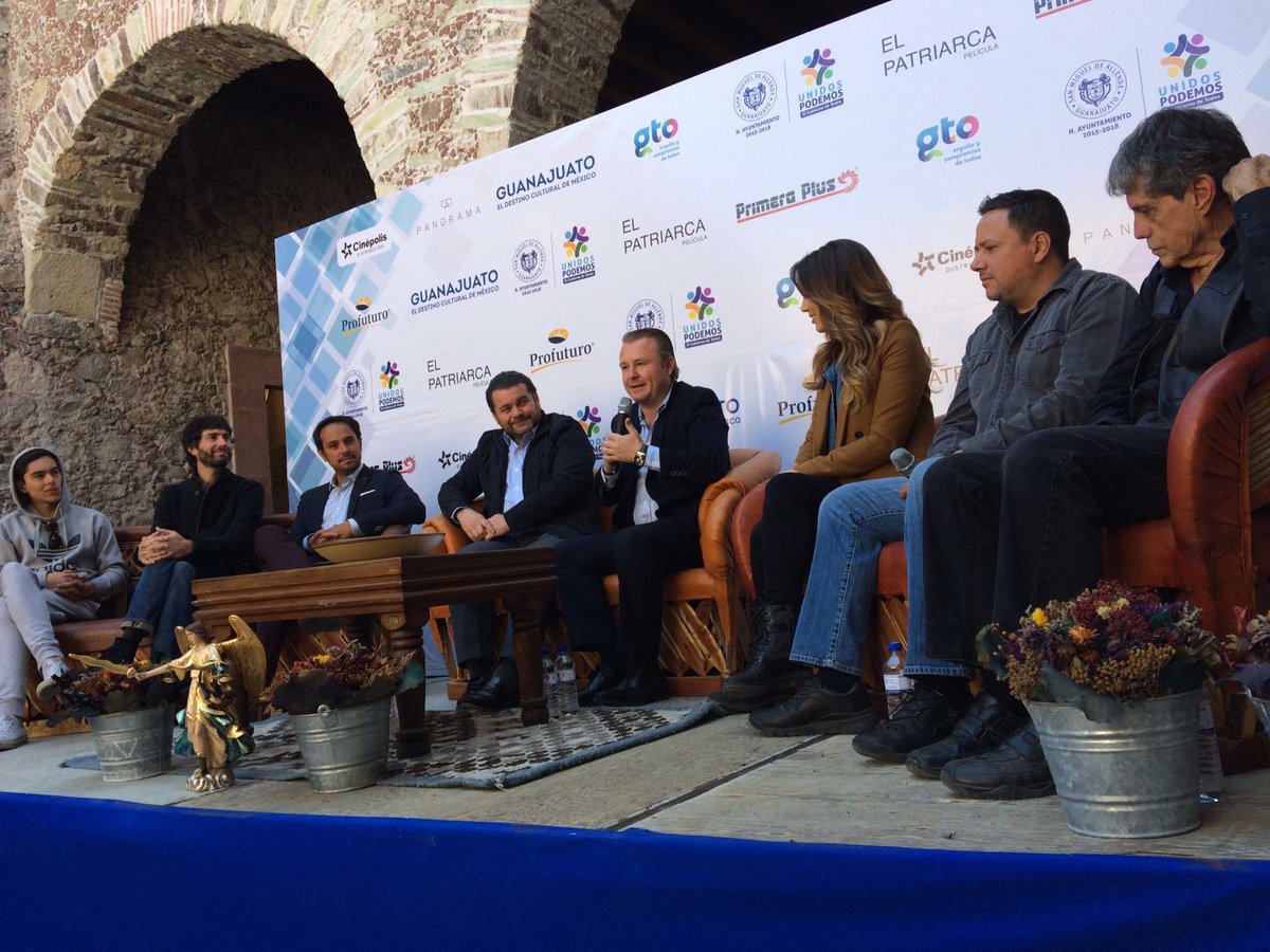 CinepolisDist's tweet photo. EN VIVO: #ElPatriarca llegará a las salas de cine en el invierno del 2016 bajo el sello de #CinépolisDistribución. https://t.co/weNrIx6zFr