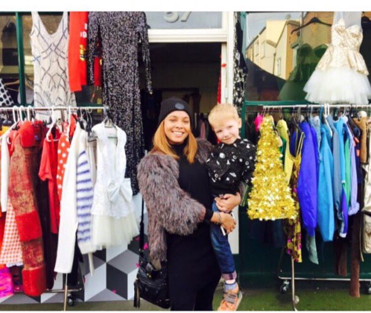 GGLondon2016's tweet photo. Some of our lovely customers wearing @GGLondon2016 #GGLondon #Vintage #HappyShoppers #StyleyourselfHaps https://t.co/aKONOGfAjh