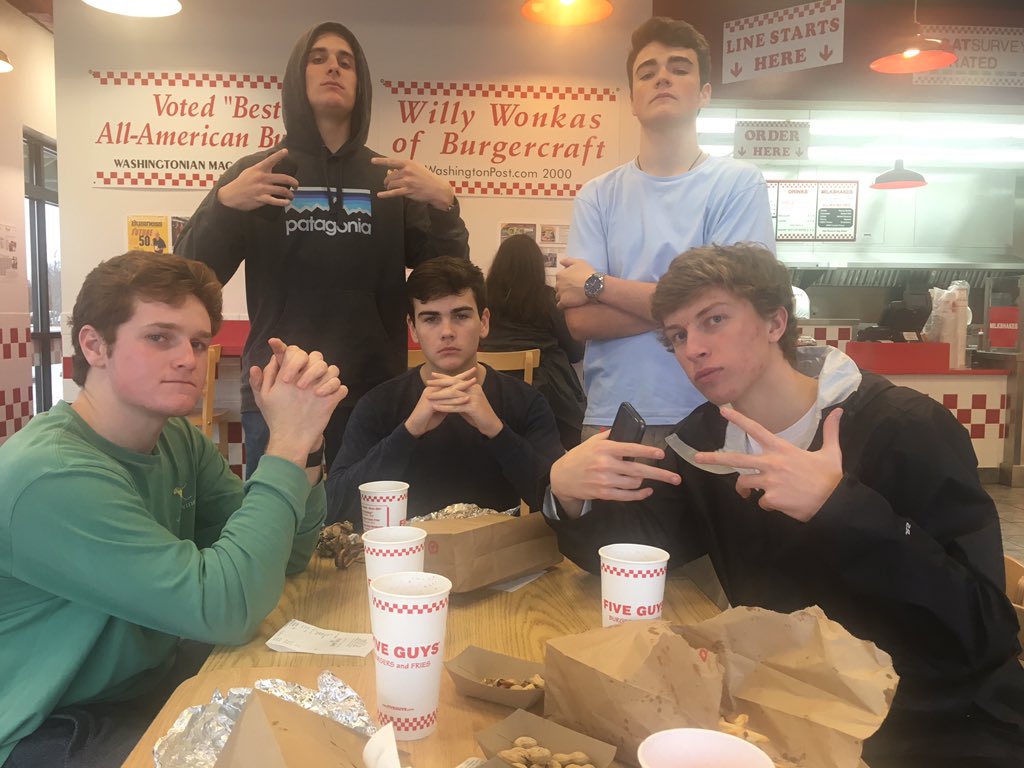 NPC_SkipBayless's tweet photo. Owners share a pre game meal together before #Week8 games https://t.co/u1X0HFLJLp