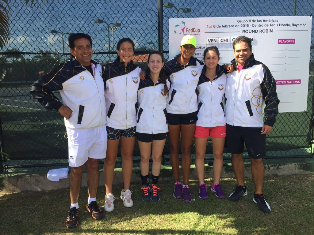 Vamos equipo!!! #Fedcup #VamosVenezuela